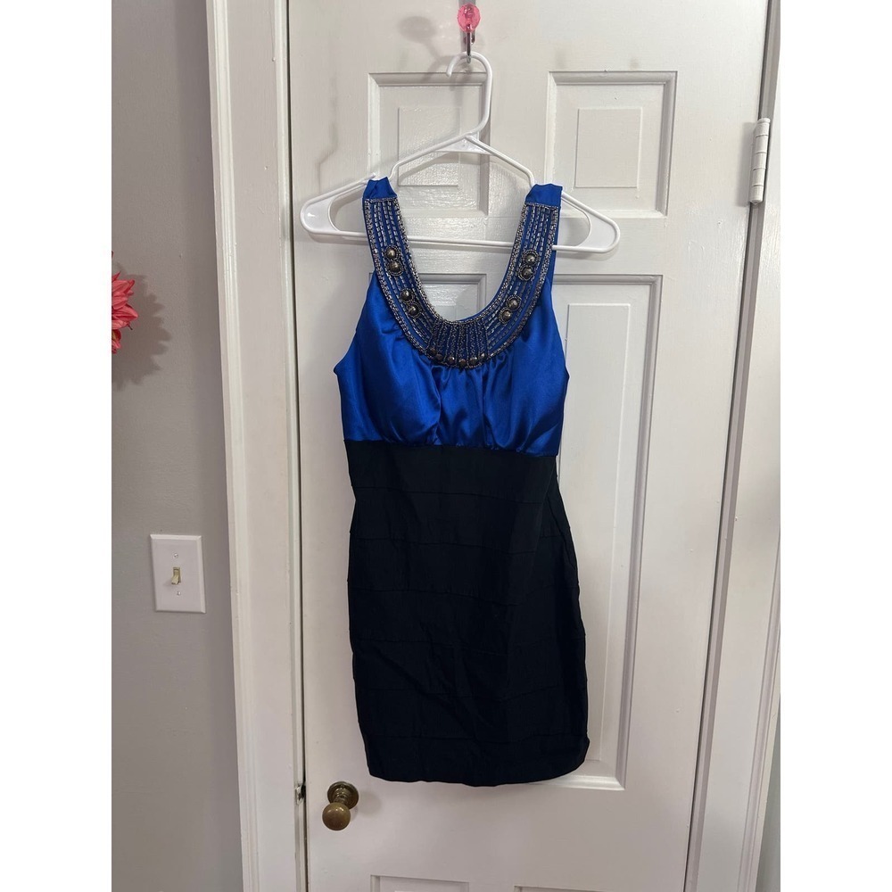Trixxi formal dress